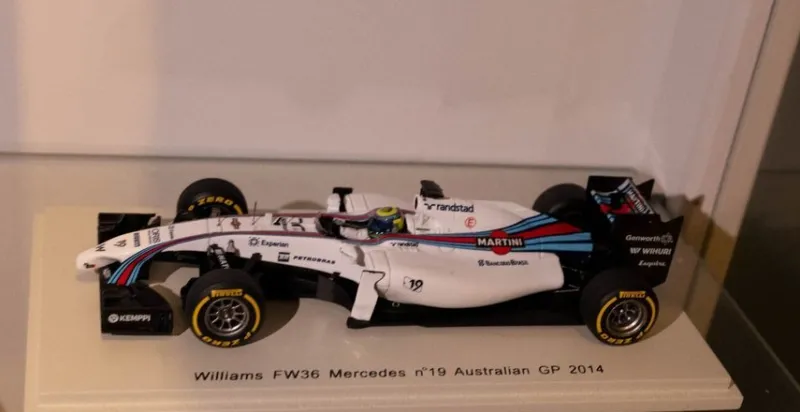 Tradera Leksaks- & Samlarbilar<1:43 - Spark- Williams - F. Massa - UTROP 1KR
