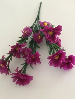 Tradera Konstgjorda Växter<1 Bukett med Lila Blommor