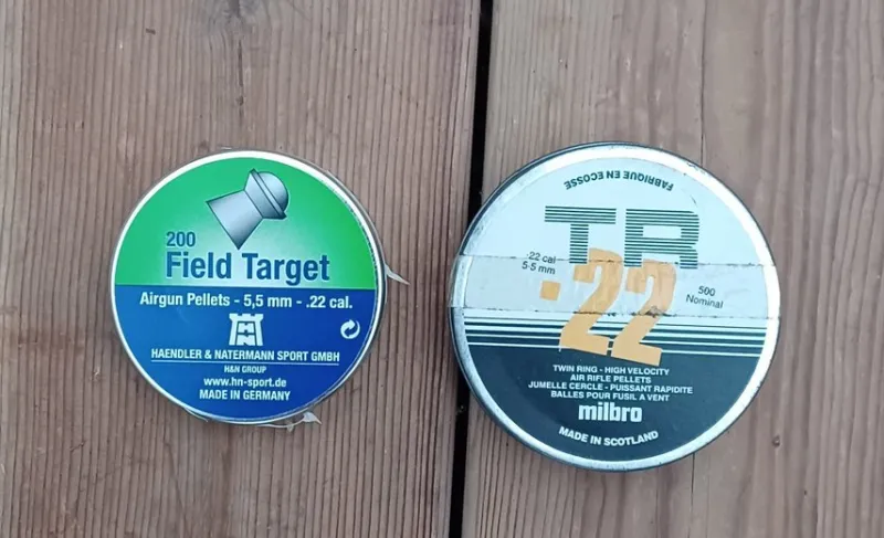 Tradera Skytte<2 BURKAR KULOR TILL LUFTGEVÄR / LUFTPISTOL, 5,5 MM