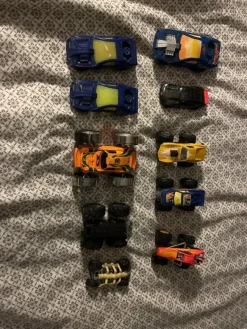 Tradera 10 fordon enl bilder leksaker julklapp> Barnleksaker
