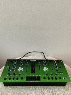 Tradera #510# Gemini Executioner 19^ Dj-utrustning