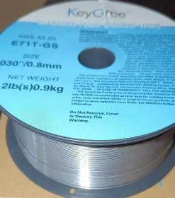 Tradera 0,9 kg 0,8 mm diameter gasfri flusskärnatråd för MIG-svetsning, nästan helt ny> Svetsning & Lödning