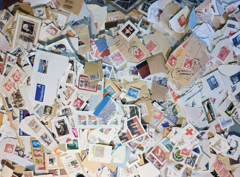 Tradera 4 kilo klipp från hela världen^ Flera Länder