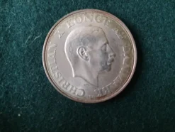 Tradera 2 Kronor 1937, Chr. X 25 års regeringsjubileum^ Utländska Mynt