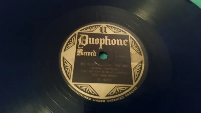 Tradera 111286. MEYER DAVIS ORCHESTRA UNDER PSEUDONYM^ Stenkakor