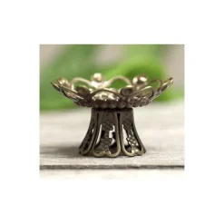 Tradera 1:12 Miniatyrfat på fot till dockskåp i skala 1:12> Dockskåp & Dockor