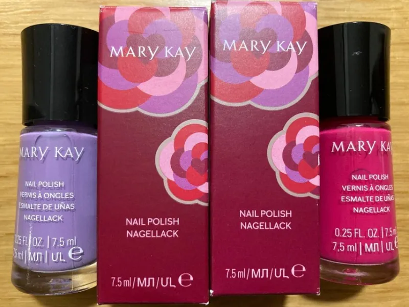 Tradera Manikyr, Hand- & Fotvård<2 Nagellack från Mary Kay - Visionary Pink & Legacy Lilac