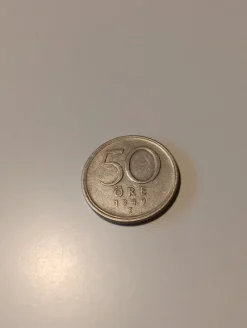 Tradera 50 ÖRE . 1949 . SVERIGE .^ Svenska Mynt