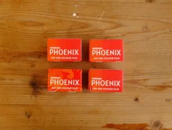 Tradera 4 rullar Harman Phoenix 200^ Fotoframkallning & Mörkrum