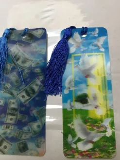 Tradera 2 st 3 D Bokmärken^ Övrig Hobby