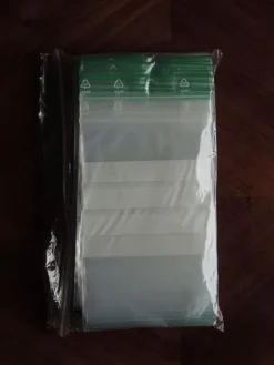 Tradera Frakt & Förpackning<**100 ST BLIXTLÅSPÅSAR 60x80MM ** med skrivfält