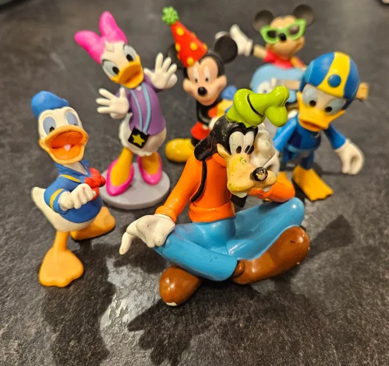 Tradera 6 st Disney figurer - Mickey, Minnie, Goofy, Kalle Anka m.fl.^ Disney