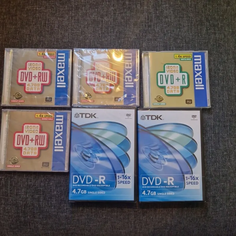 Tradera 6 st DVD-R och DVD+RW skivor> Extern Lagring