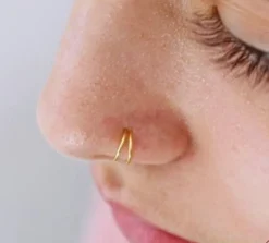 Tradera Piercings<2 st guld piercing NEW IN! UNISEX