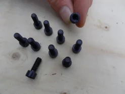 Tradera 10 st insexskruv 12.9 stål M 6 X 16> Skruv, Plugg & Spik