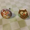 Tradera 2 st Keramik Knoppar med Djurmotiv - Häst & Uggla Lådknopp dörrknopp> Beslag & Reservdelar
