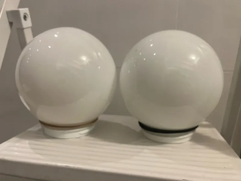 Tradera 2 st lampglas^ Lampor