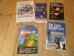 Tradera 5 st mindre datorböcker/häften> Dator & Teknik
