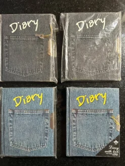 Tradera 4 st nya Dagböcker med nyckel> Almanackor & Kalendrar