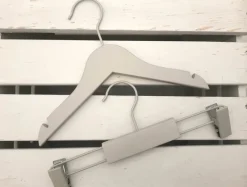 Tradera 20 st Nya jättefina Trägalgar för baby/ barn i grått> Övriga Barnartiklar