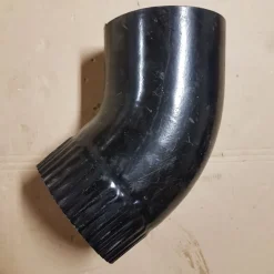 Tradera 4 st RÖRVINKEL 120mm Svart 45° Hängränna Stuprör> Byggmaterial