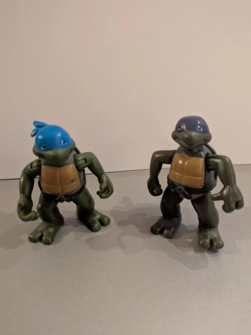 Tradera Samlarfigurer<2 st TMNT Actionfigur Teenage Mutant Ninja Turtles