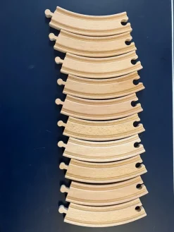 Tradera 10 st Träspår till Tågbanan> Brio & Träleksaker