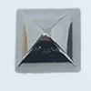 Tradera Smyckestillbehör<6 stycken nitar, pyramid. Silvergrå (15*7 mm).