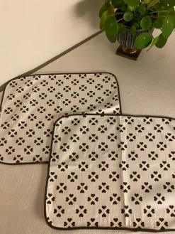 Tradera 2 tallriksunderlägg underlägg Liisa Matti duk> Textilier