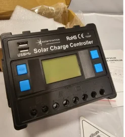 Tradera 30A Solcellsladdare Solartronics PM1124-30D^ Husbilar & Husvagnar