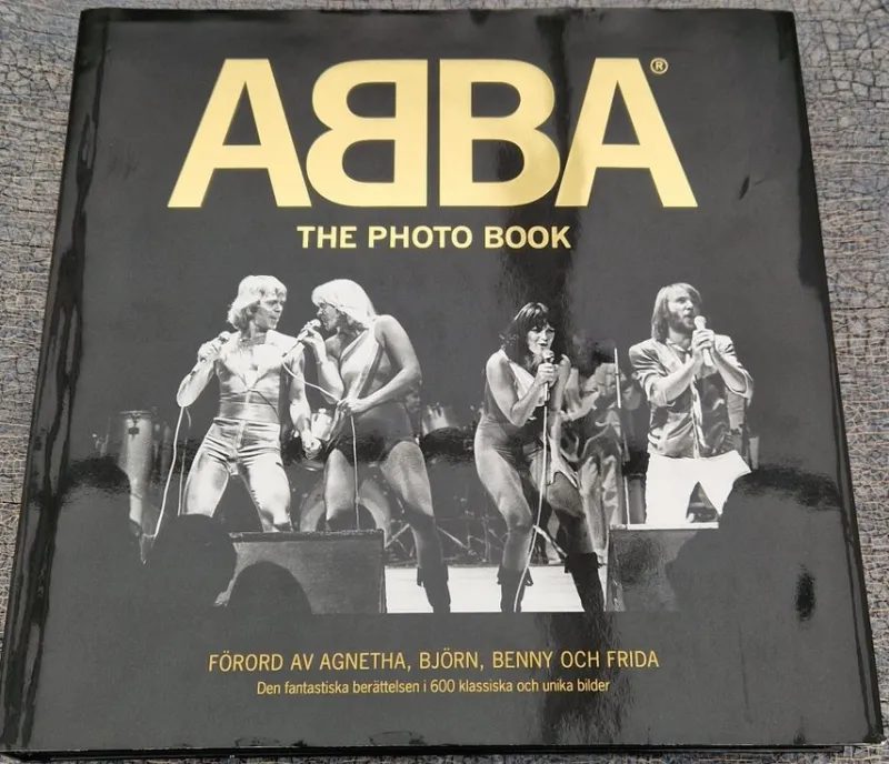 Tradera ABBA Deluxe 420 sidor The Photo Book ISBN 97891712630 Musik Böcker> Musik, Visor & Vistryck