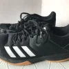 Tradera Gymnastik<Adidas Gymnastikskor, Svarta, Storlek 39 1/2