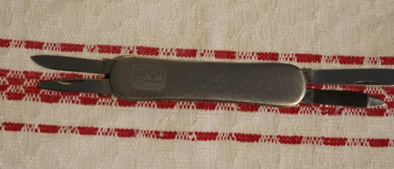 Tradera Knivar & Svärd<AGA ÄLDRE FÄLLKNIV. EKA SWEDEN.