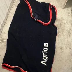 Tradera Häst & Ridsport<Agria 145cm fleecetäcke