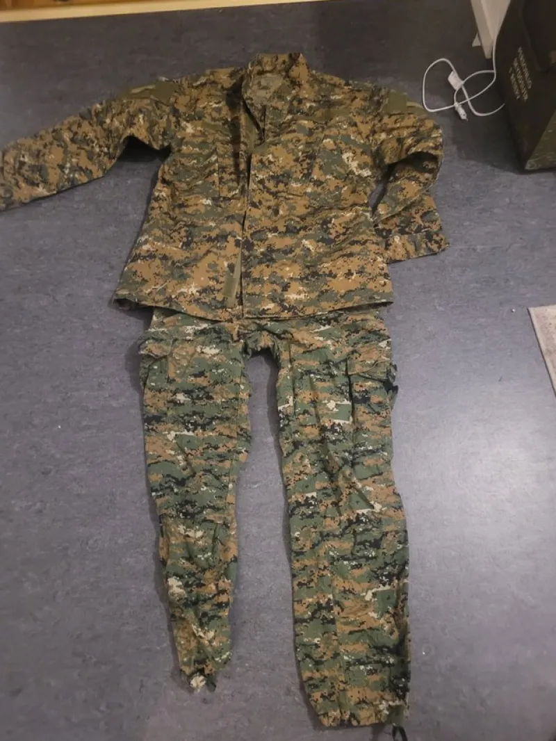 Tradera Äventyrssporter<Airsoft kläder