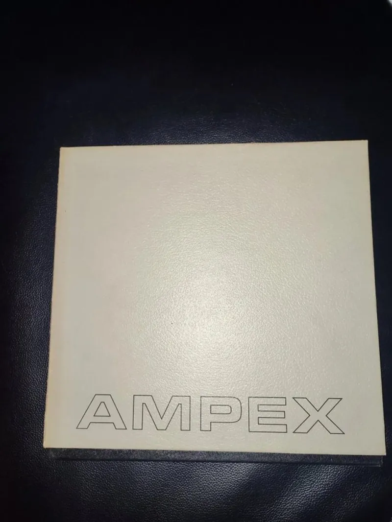 Tradera Ampex 1/4^ Rullband