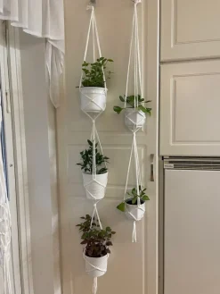 Tradera Krukor & Odlingssystem<Amplar handmade, trippel och dubbel, makramé, vit