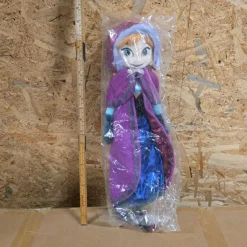 Tradera Anna docka från Frost 45cm - Ny i förpackning> Gosedjur