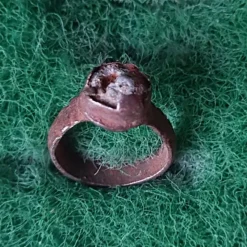 Tradera Antik vacker brons barn ring (13mm, 1,16gr.)> Arkeologi