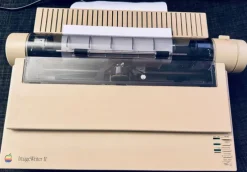 Tradera Apple ImageWriter II, skrivare som lanserades 1985> Skrivare & Skanners