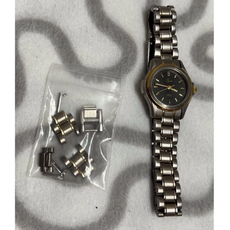 Tradera Armbandsur dam^ Armbandsur