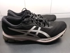 Tradera Löpning<Asics GT-express 2 Svarta Löparskor Herr Stl 46