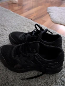 Tradera Löpning<Asics Löparskor, Svarta stl 38