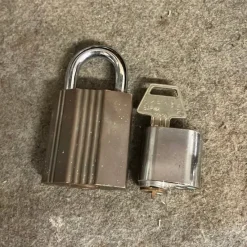 Tradera Assa ruko plus cylinder> Lås & Larm