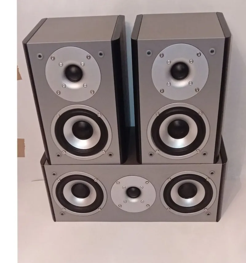 Tradera Audio Pro SONIQ 202 & 303 högtalarsystem^ Högtalare
