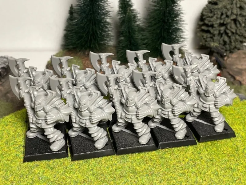 Tradera B200 Warhammer Fantasy - Chaos Warriors - 1990s - Quest - GamesWorkshop Plastic^ Roll- & Figurspel