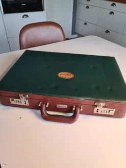 Tradera Allt På Bilden<Bachmayr Solingen väska med bestick