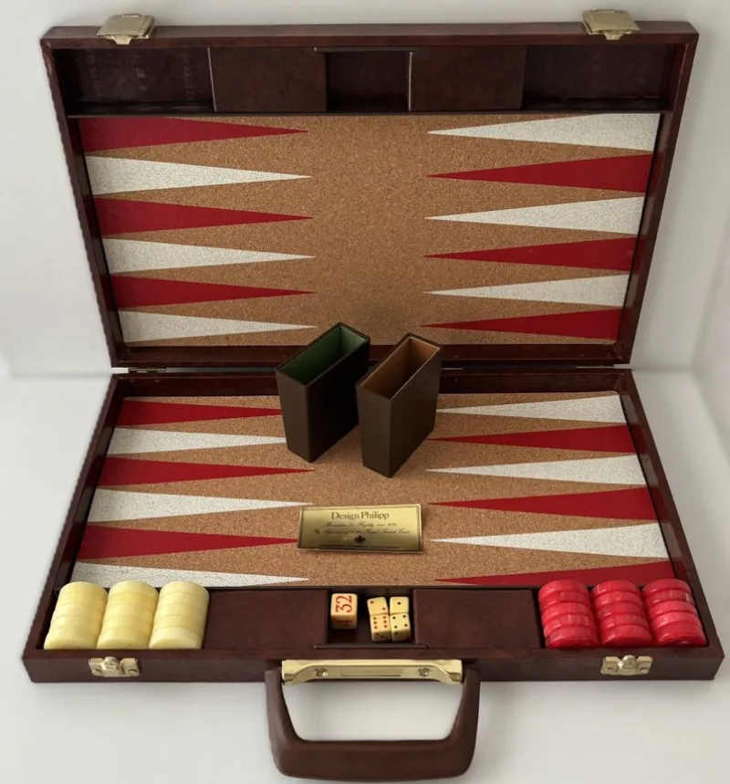 Tradera Backgammon i skinnväska - Design Philipp^ Bräd- & Sällskapsspel