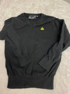 Tradera Barn Stickad Tröja> Barnkläder