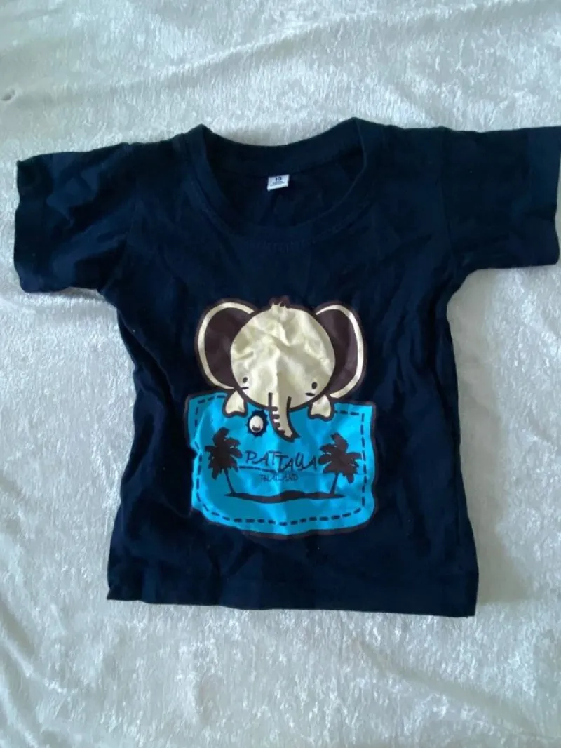 Tradera Barn T Shirt> Barnkläder